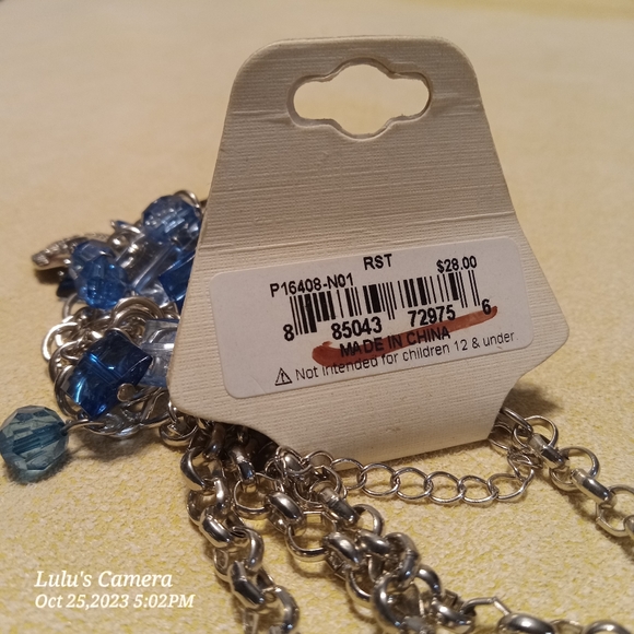 Necklace Blue beads on silver chain โ๏ธ starfish seashells - Picture 5 of 9
